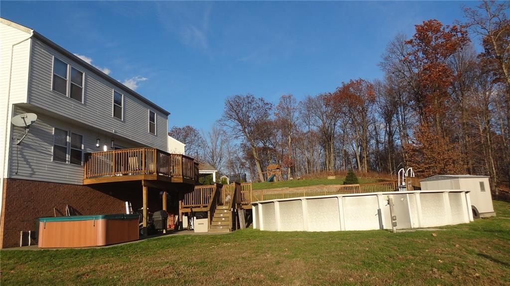 524 Blue Ridge Drive Coraopolis, PA 15108 - Photo 4 of 25 Gallery Image 4