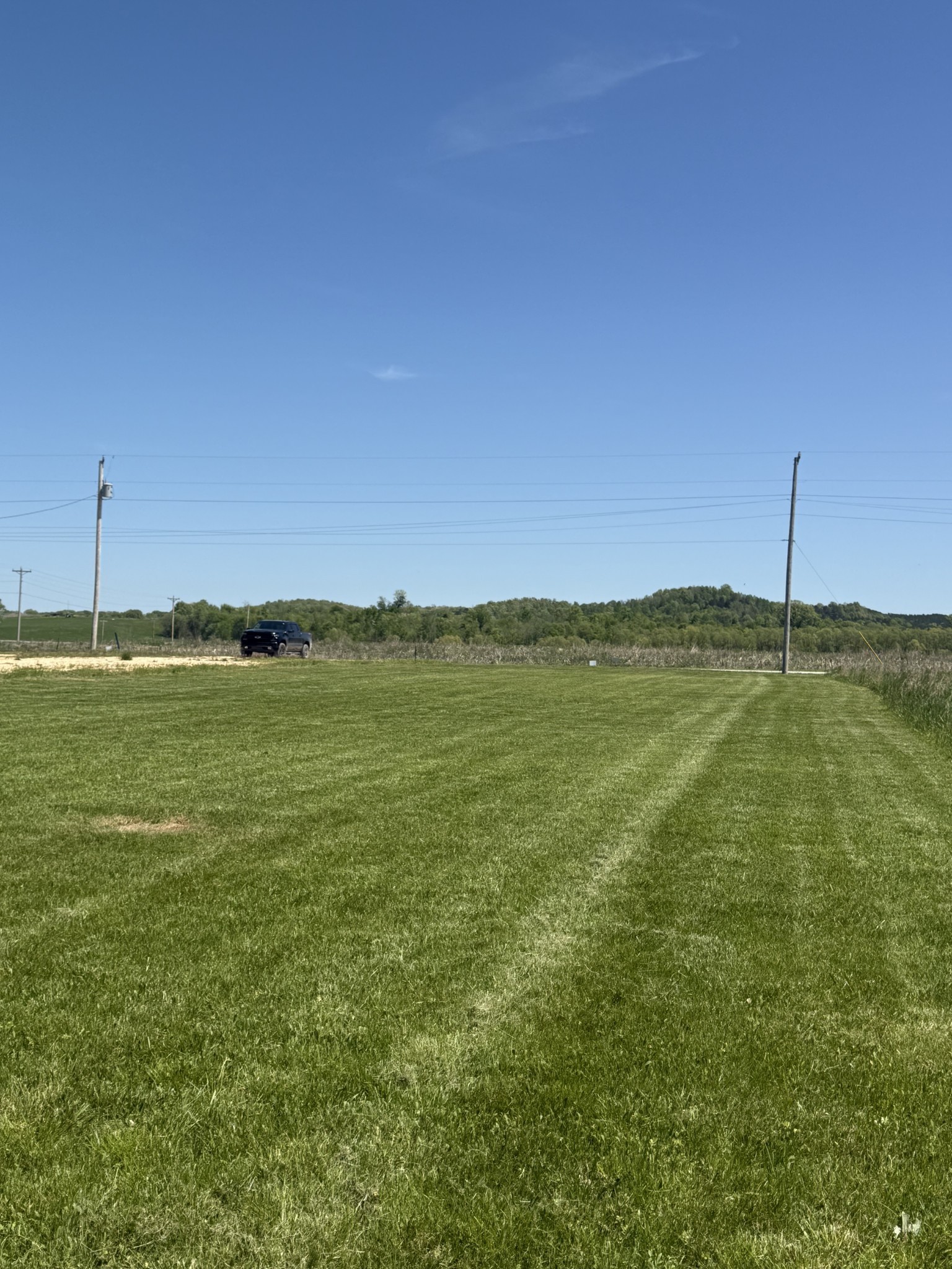 941 Hardin Bottom River Road Clifton, TN 38425 - Photo 15 of 19 a view of a ocean view