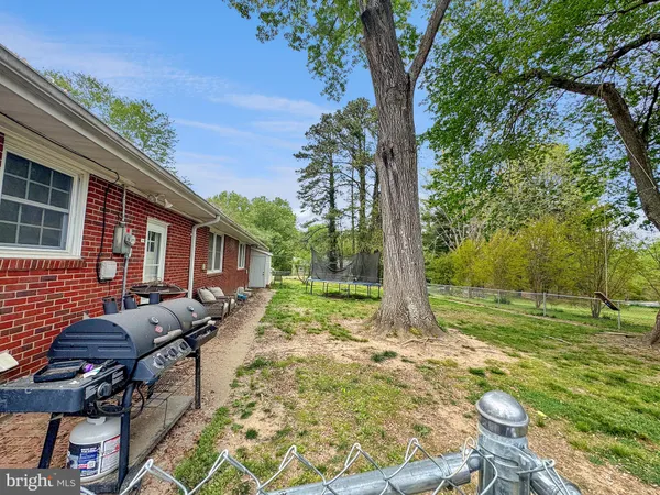 $460,000 | 8221 Hickory Drive, King George, VA 22485