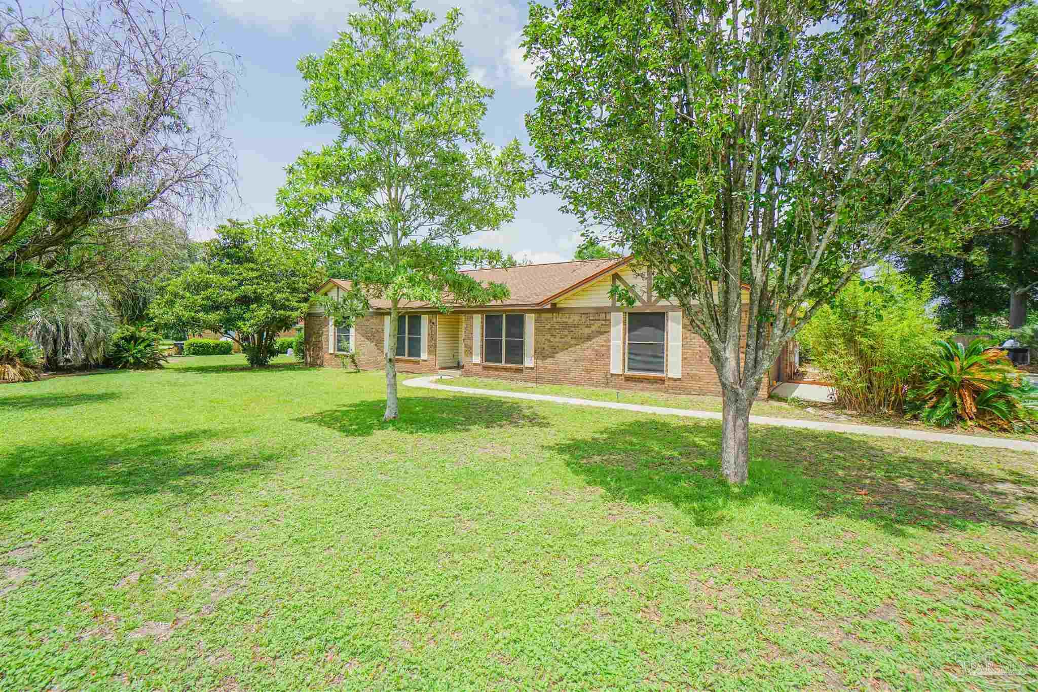 8310 Pilgrim Road Pensacola, FL 32514 - Photo 4 of 58 Gallery Image 4