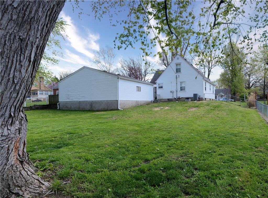 106 Hoss Road Indianapolis, IN 46217 - Photo 19 of 23 Gallery Image 19