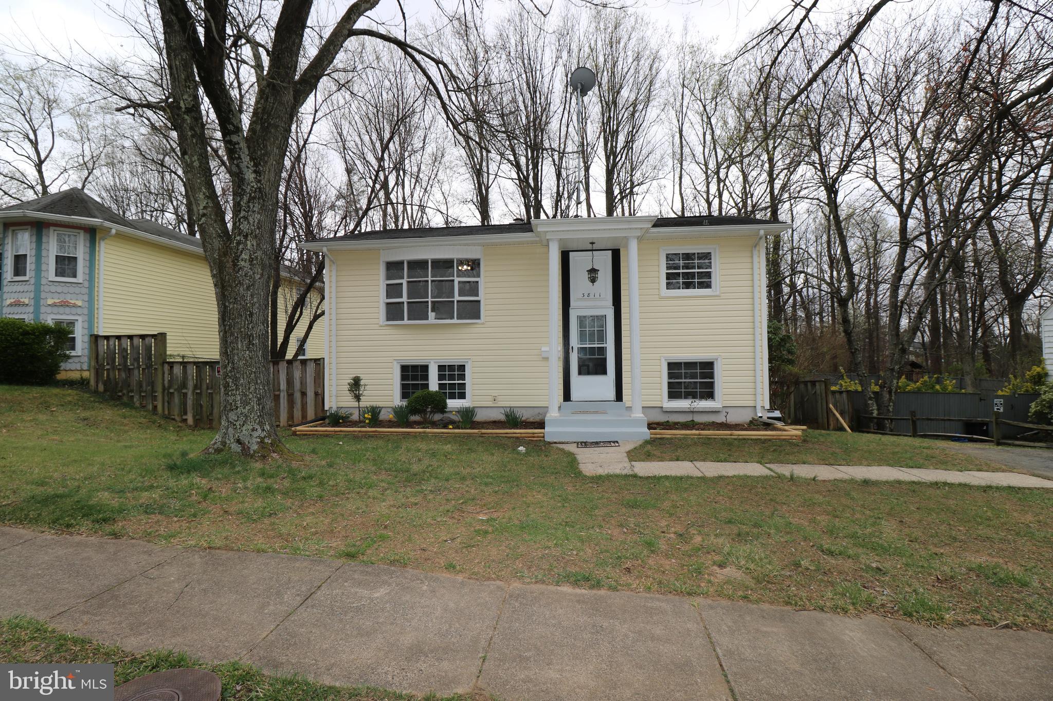 3811 Findley Road Woodbridge, VA 22193 - Photo 1 of 24 Gallery Image 1