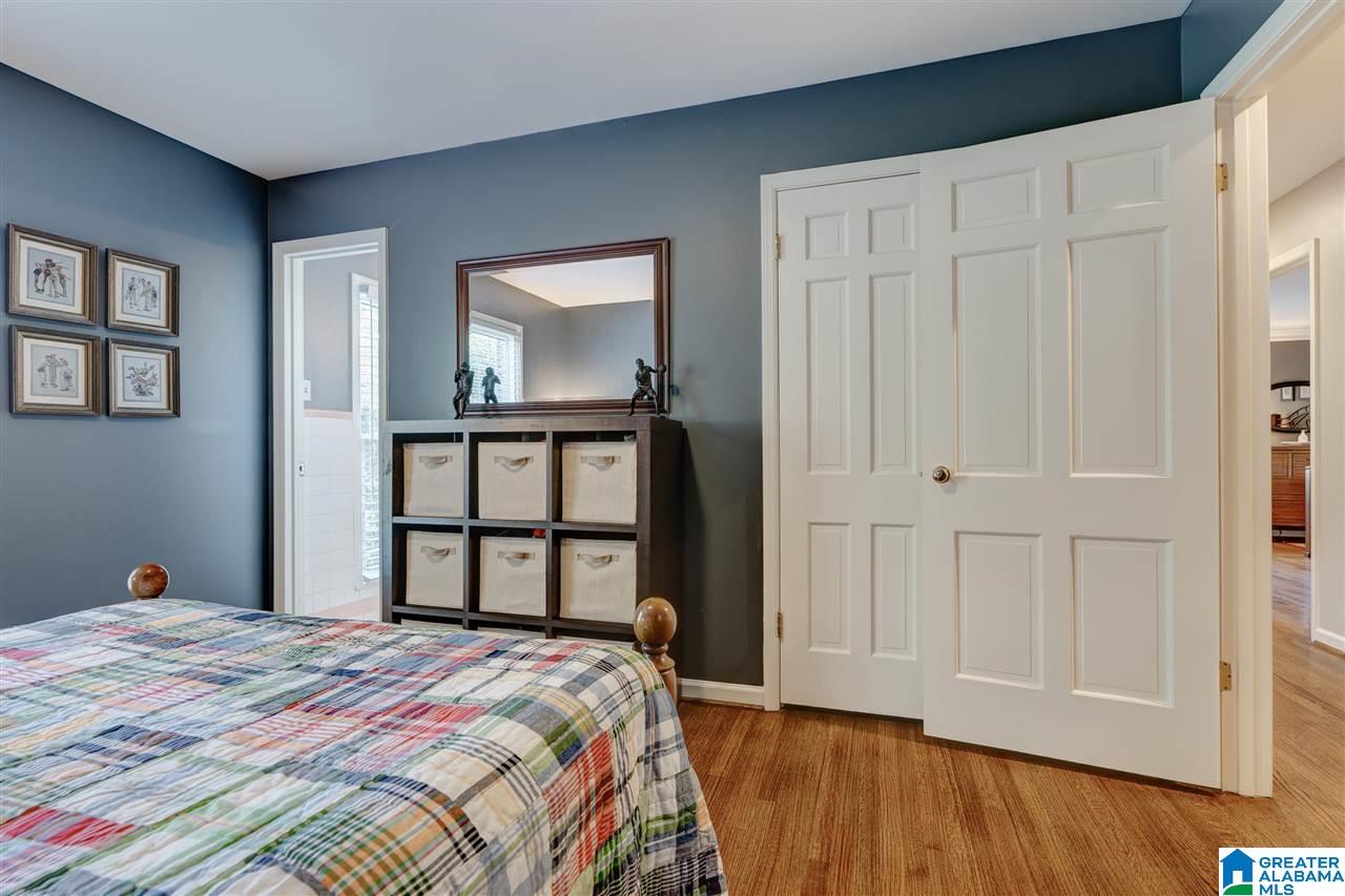 2901 Warrington Road Mountain Brook, AL 35223 - Photo 32 of 48