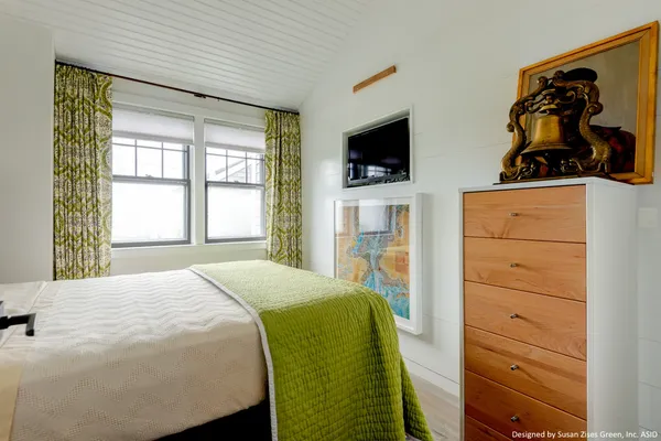 $11,500,000 | 17 Massachusetts Avenue, Nantucket, MA 02554