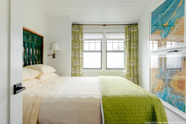 $11,500,000 | 17 Massachusetts Avenue, Nantucket, MA 02554