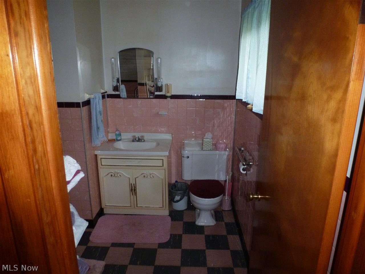 84 Devore Street Adena, OH 43901 - Photo 4 of 14