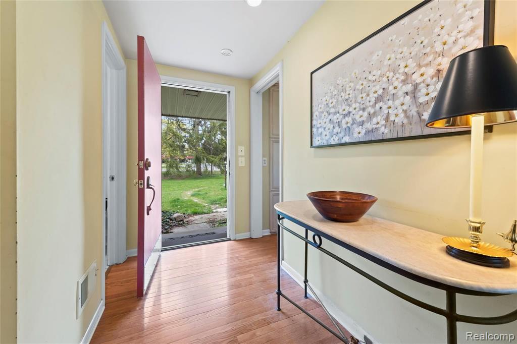 4165 Quarton Road Bloomfield Hills, MI 48301 - Photo 24 of 39