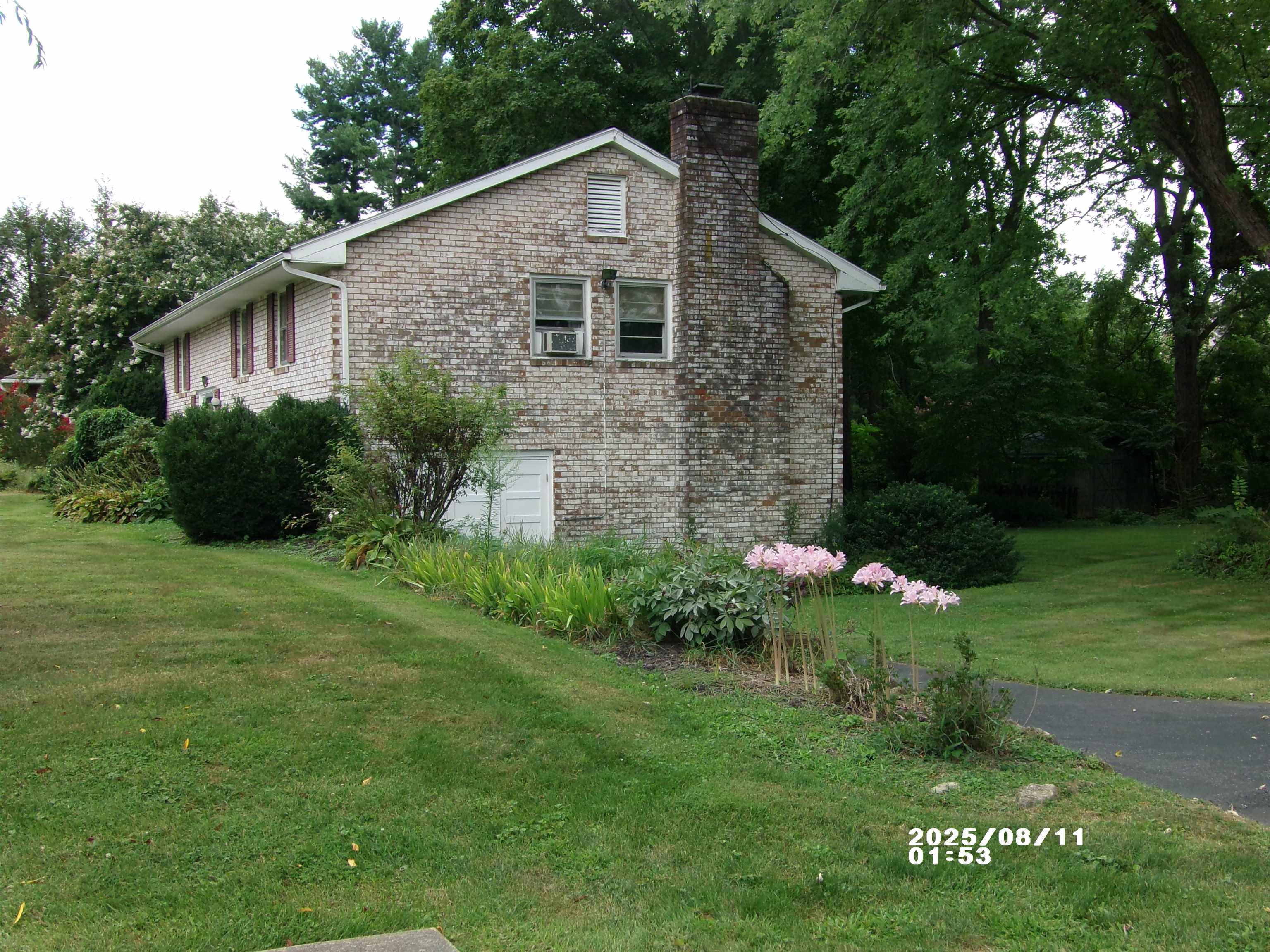 1416 Chatham Road Waynesboro, VA 22980 - Photo 7 of 11 Gallery Image 7
