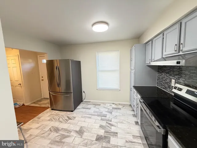 $549,900 | 6427 Old Scotts Court, Springfield, VA 22152