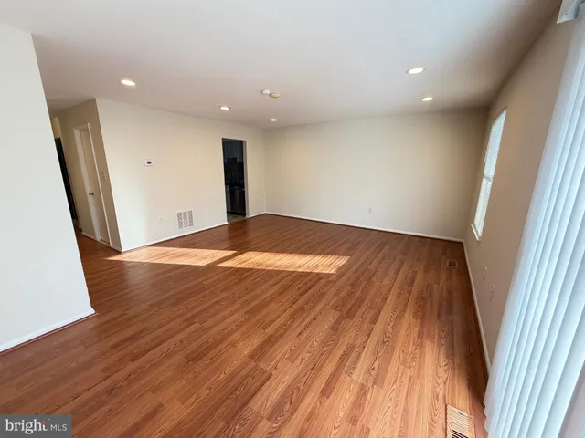 $549,900 | 6427 Old Scotts Court, Springfield, VA 22152