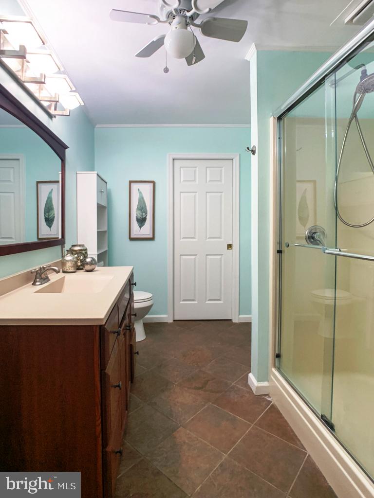 131 Crocus Road Feasterville-Trevose, PA 19053 - Photo 25 of 54 Main Bathroom
