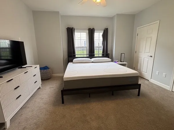 $189,900 | 3792 Thornhill Circle, Unit 3792, Champaign, IL 61822