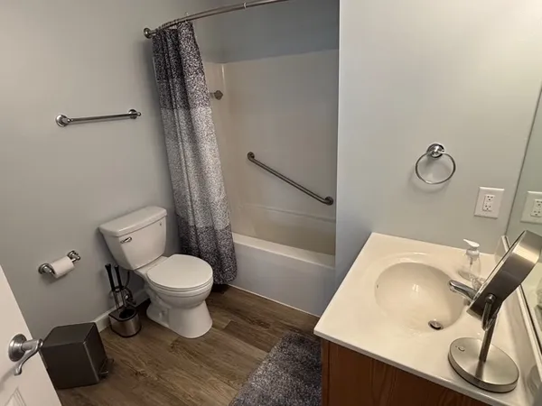 $189,900 | 3792 Thornhill Circle, Unit 3792, Champaign, IL 61822