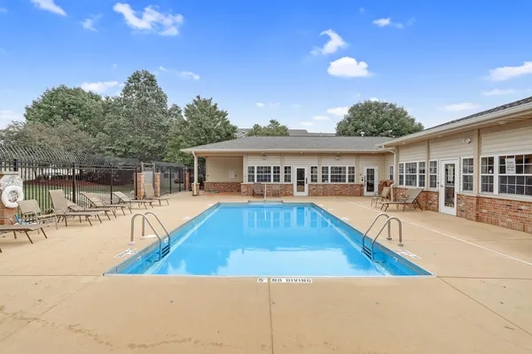$189,900 | 3792 Thornhill Circle, Unit 3792, Champaign, IL 61822