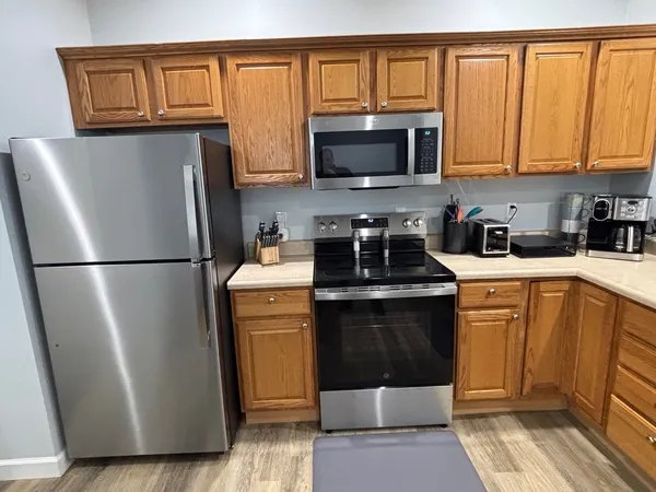$189,900 | 3792 Thornhill Circle, Unit 3792, Champaign, IL 61822