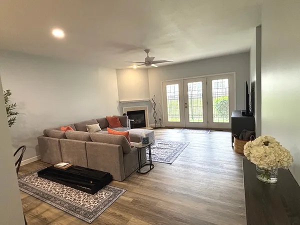 $189,900 | 3792 Thornhill Circle, Unit 3792, Champaign, IL 61822
