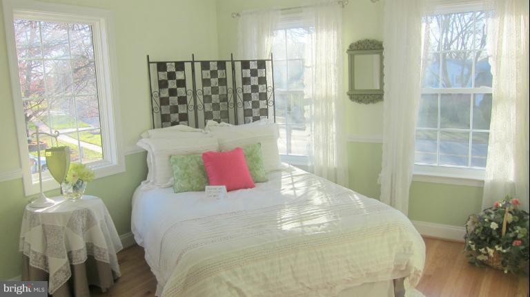 4009 Lees Corner Road Chantilly, VA 20151 - Photo 9 of 15 Bedroom