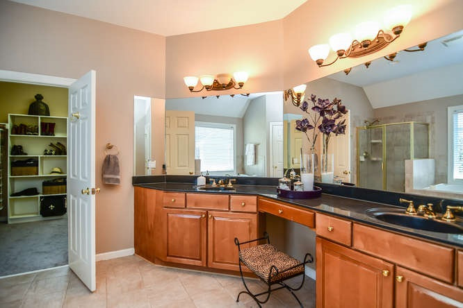 2809 Kissing Court Raleigh, NC 27613 - Photo 14 of 25 Photo 14