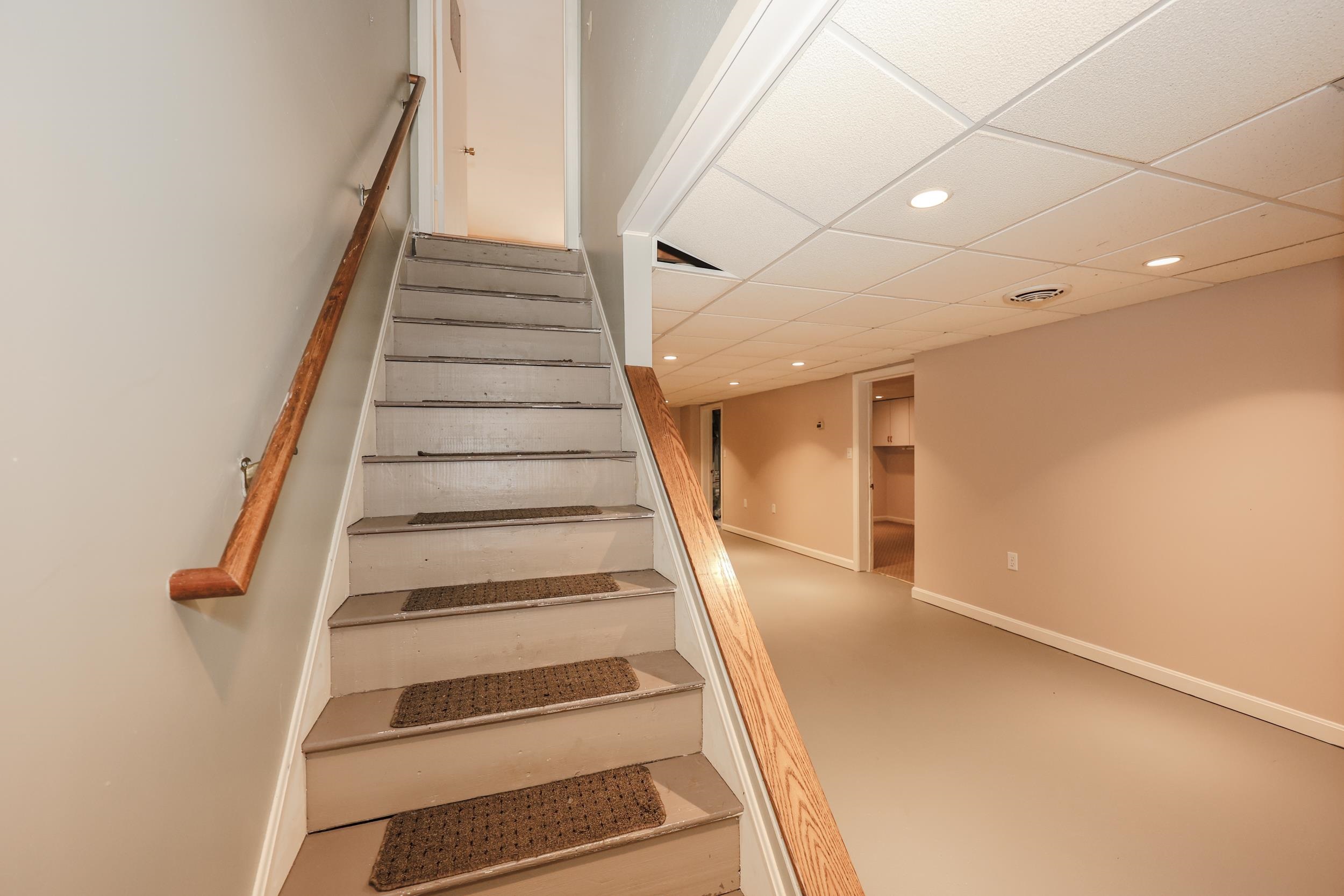 125 Indian Rock Road Merrimack, NH 03054 - Photo 33 of 52 Gallery Image 33