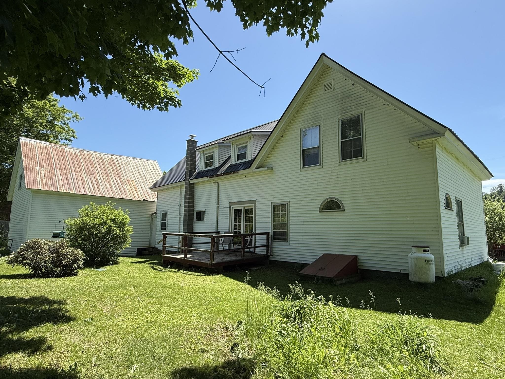 64 Pleasant Street Hardwick, VT 05836 - Photo 26 of 27