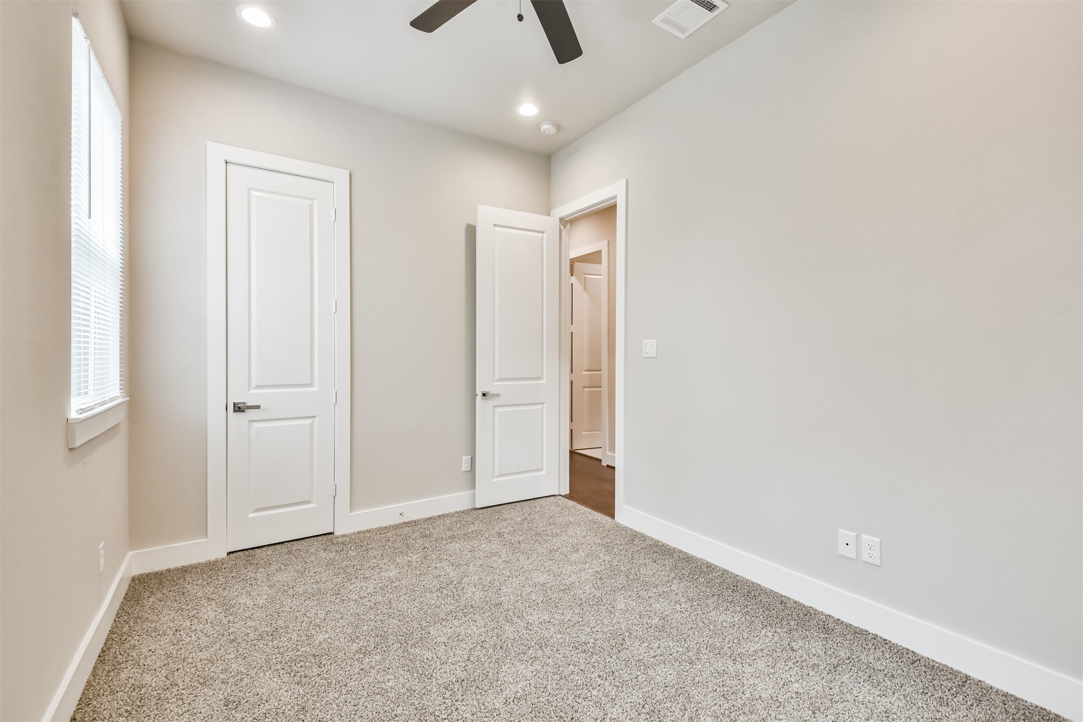 810 Mansfield Street Houston, TX 77091 - Photo 39 of 47