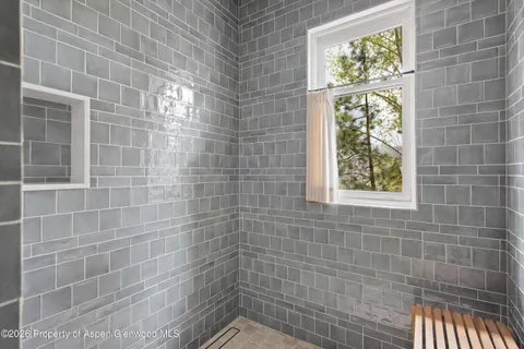 $4,950,000 | 5125 Crystal Bridge Drive, Carbondale, CO 81623