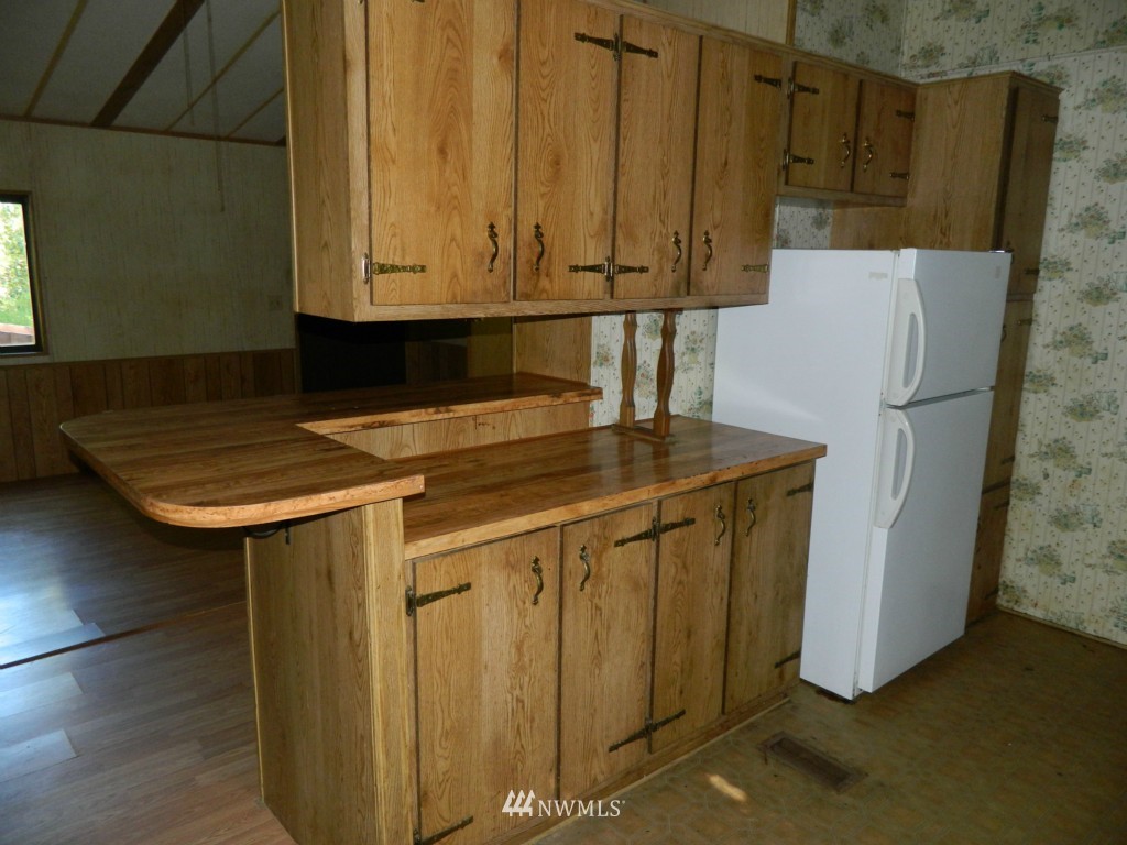 4480 East Rasor Road Belfair, WA 98528 - Photo 7 of 18 Gallery Image 7