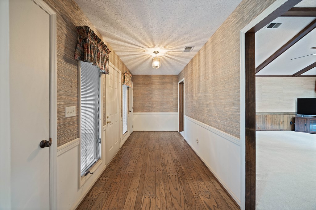 1801 Biggers Road Columbus, GA 31904 - Photo 3 of 40 Gallery Image 3