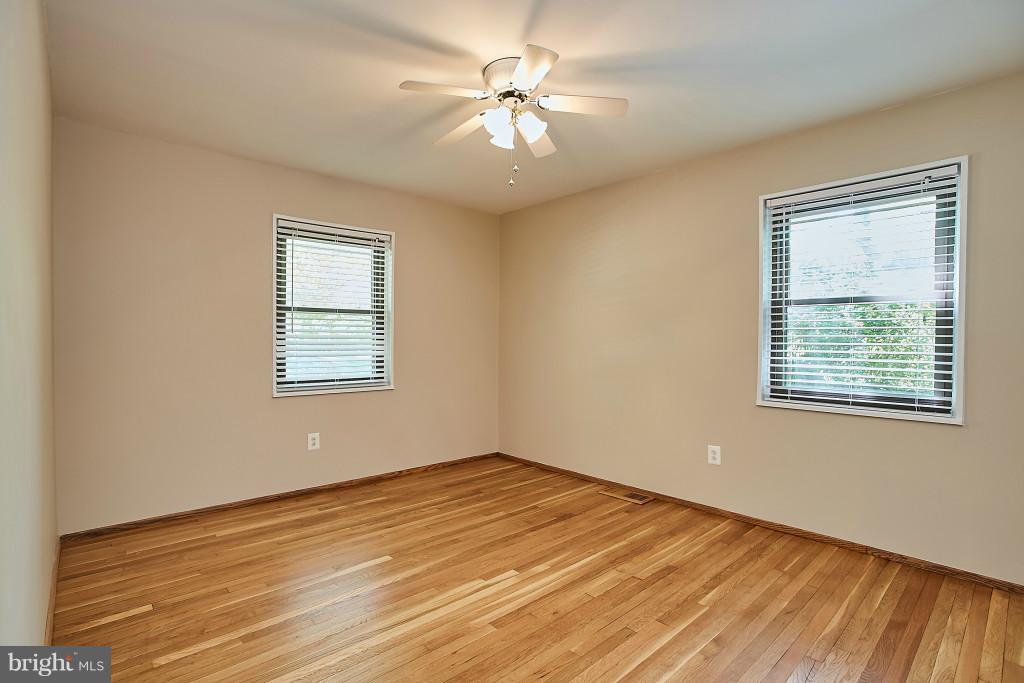 3910 Bryce Road Alexandria, VA 22312 - Photo 15 of 30 Bedroom #2 - Main Level - Beautiful Hardwoods!