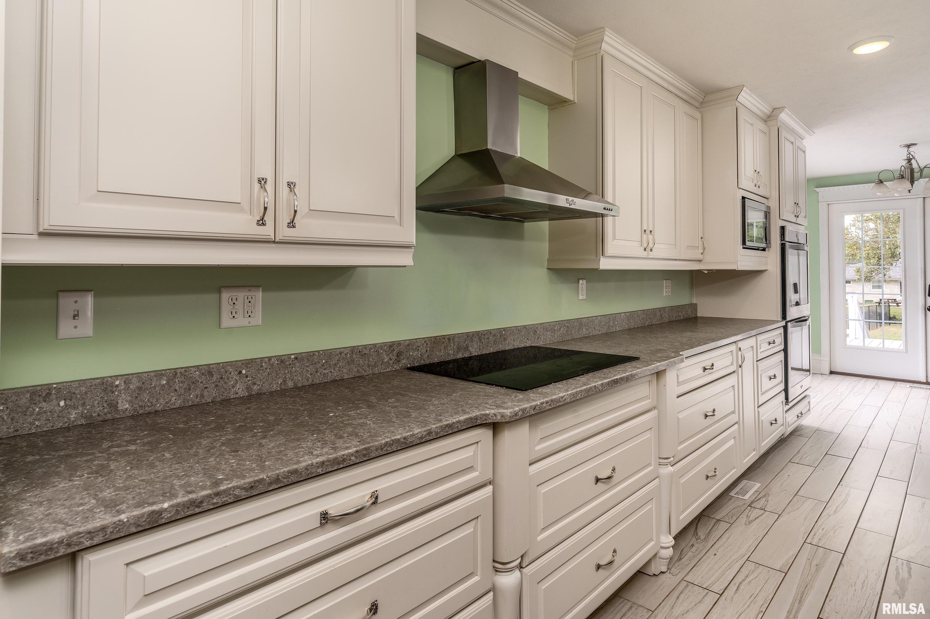 535 East Main Street Du Quoin, IL 62832 - Photo 15 of 74