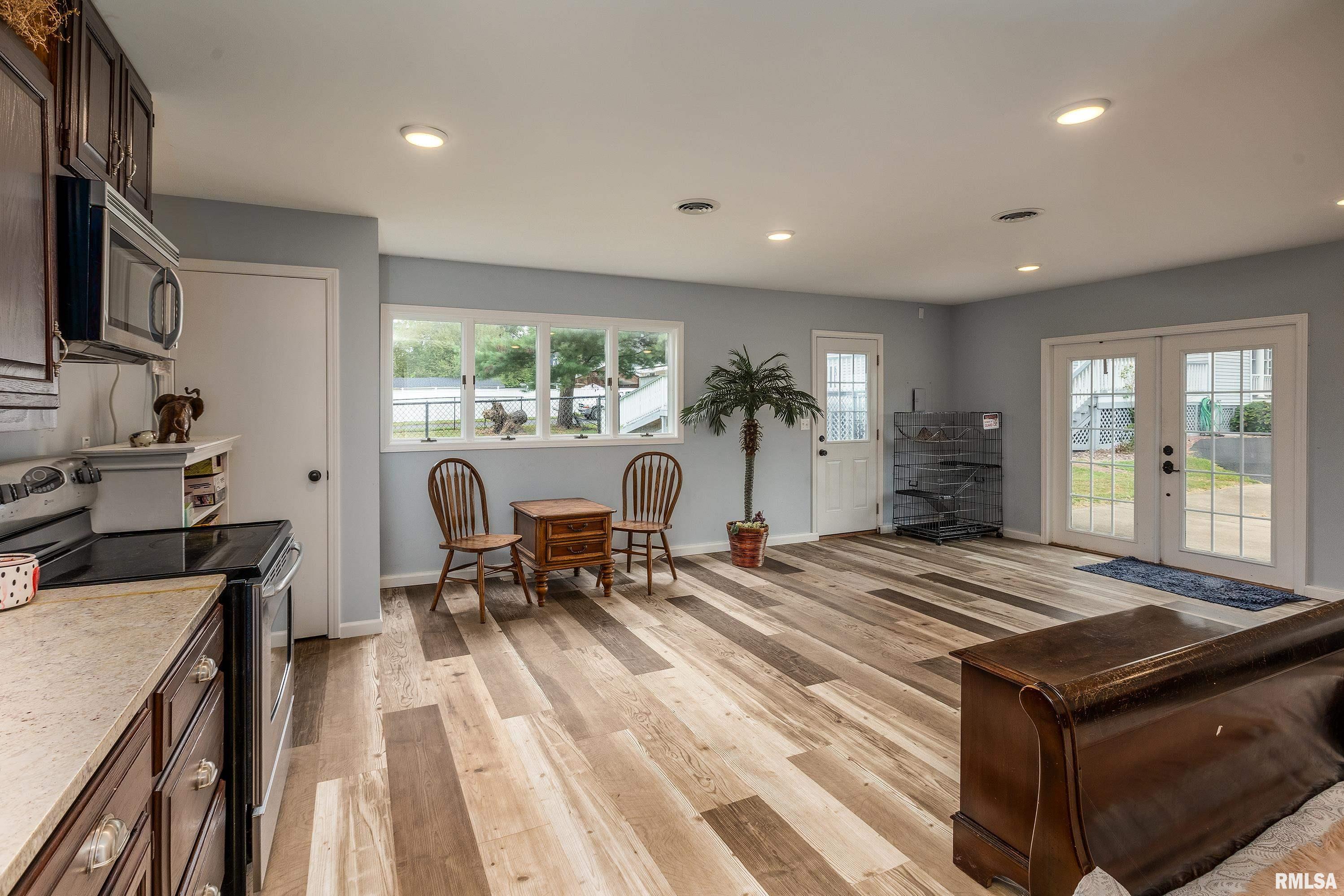 535 East Main Street Du Quoin, IL 62832 - Photo 67 of 74