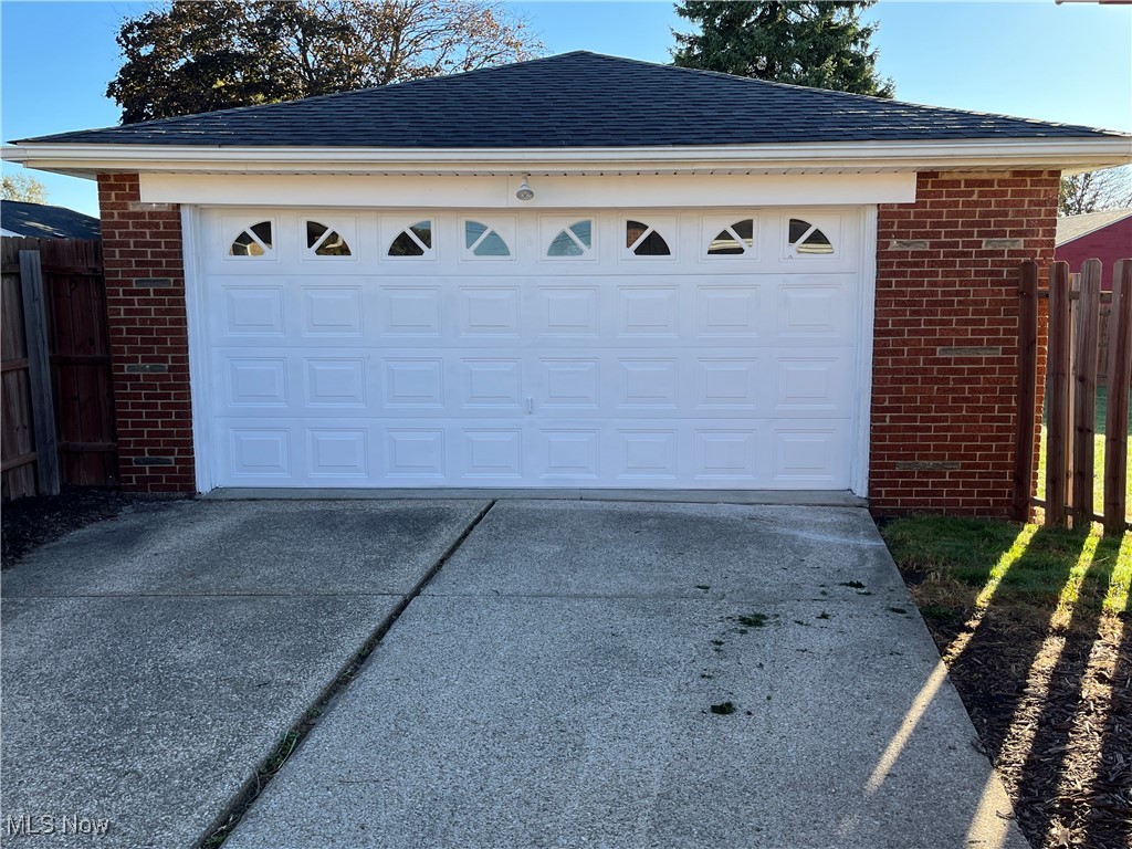 591 Ingalls Road Akron, OH 44312 - Photo 25 of 34 Large two car garage freshly painted