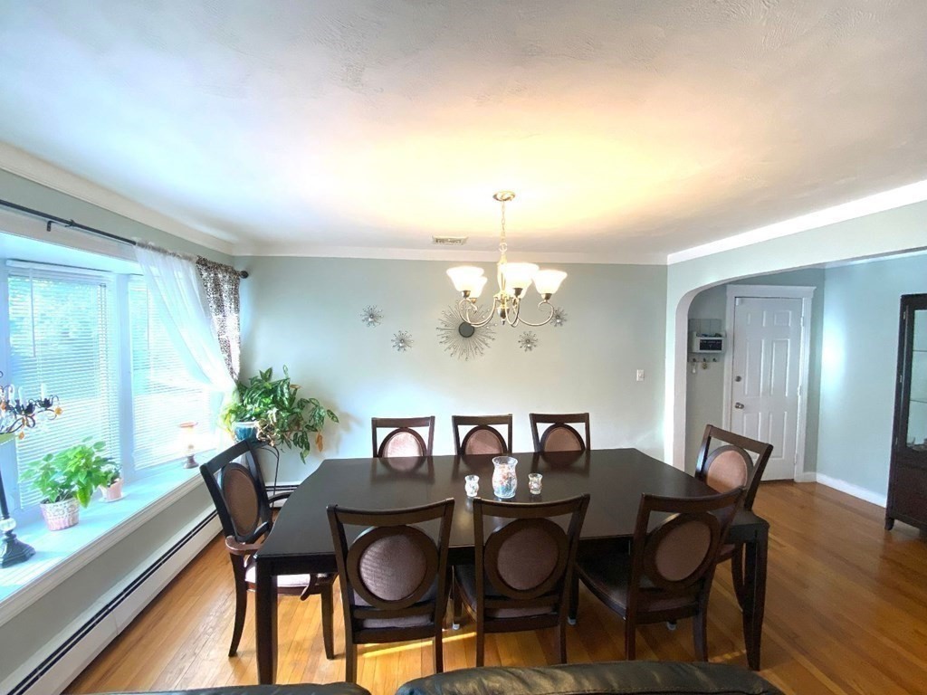 9 Dayton Street Springfield, MA 01118 - Photo 6 of 28 Gallery Image 6