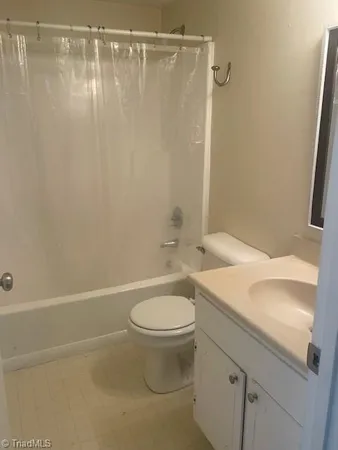 $1,350 | 114 Cedar Cove Lane, Winston-Salem, NC 27104