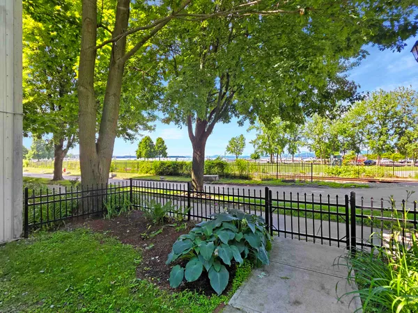 $409,985 | 216 Lake Street, Unit 304, Burlington, VT 05401