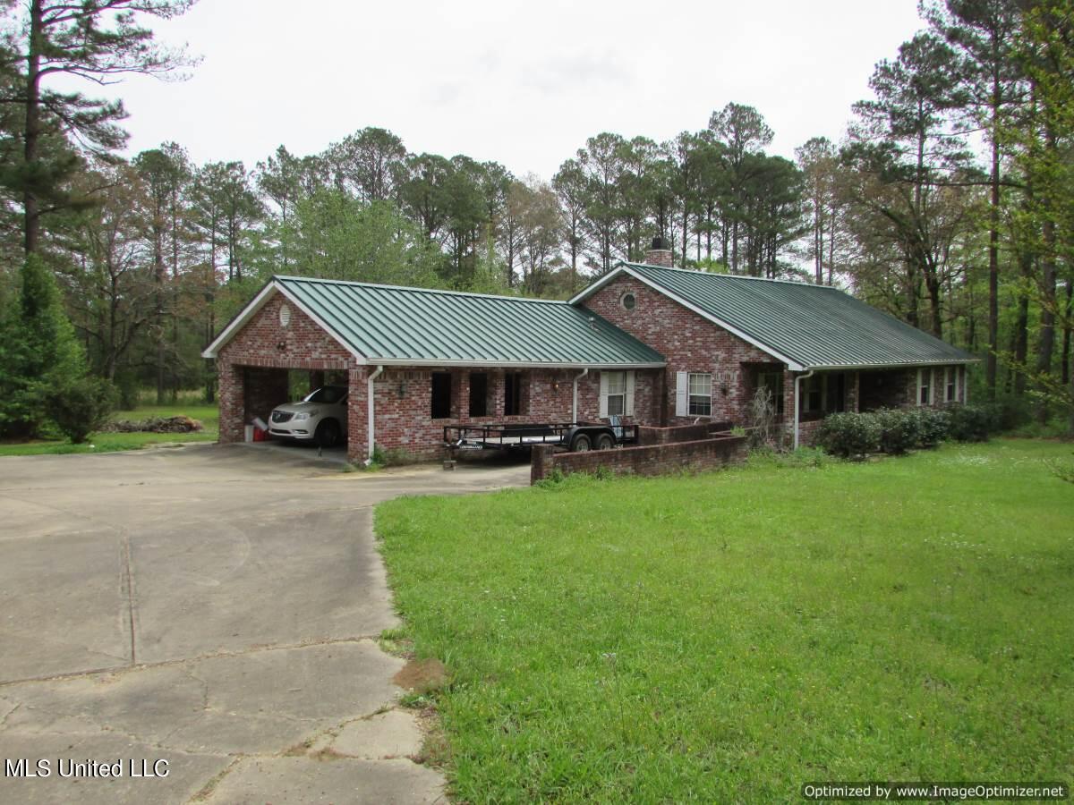 174 Fox Run Road Canton, MS 39046 - Photo 2 of 37 IMG_0004