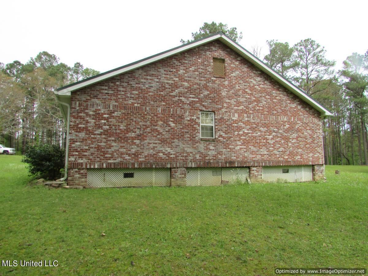 174 Fox Run Road Canton, MS 39046 - Photo 5 of 37 IMG_0008