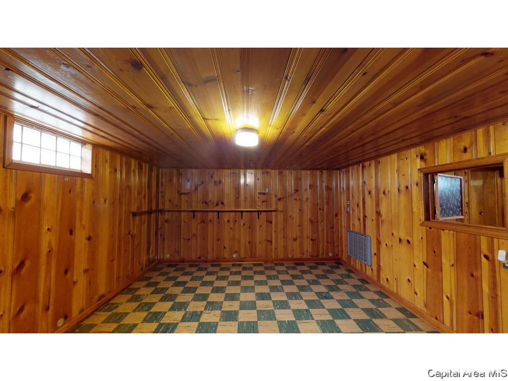 2067 Marland Street Springfield, IL 62702 - Photo 27 of 35