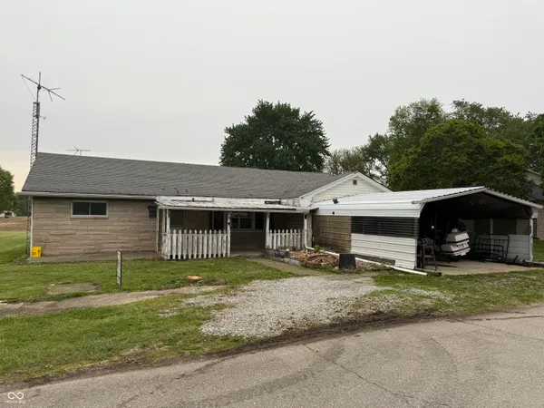 $99,900 | 7110 West 235th Road South, Manilla, IN 46146