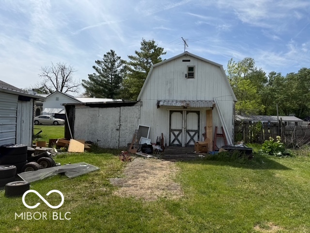 7110 West 235th Road South Manilla, IN 46146 - Photo 17 of 20