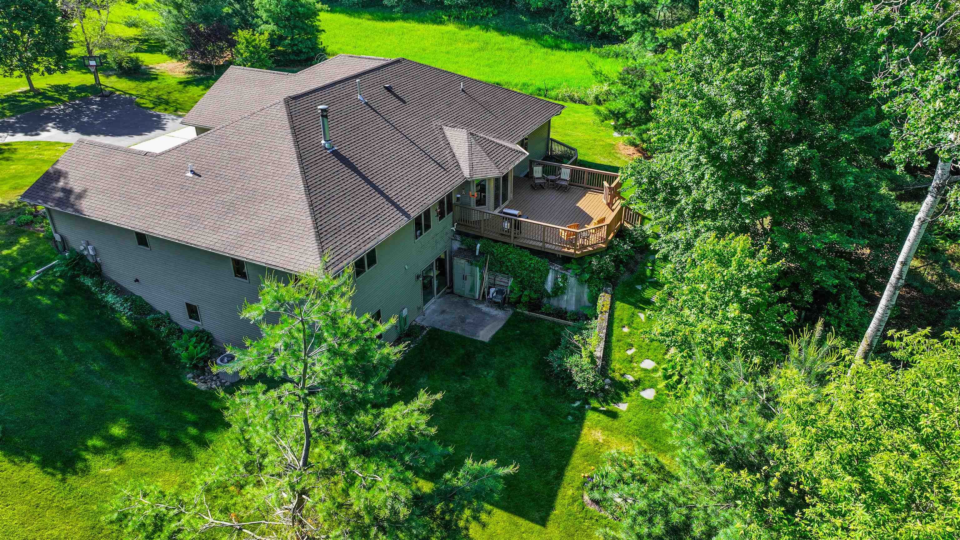 E3093 High Point Ridge Waupaca, WI 54981 - Photo 4 of 43