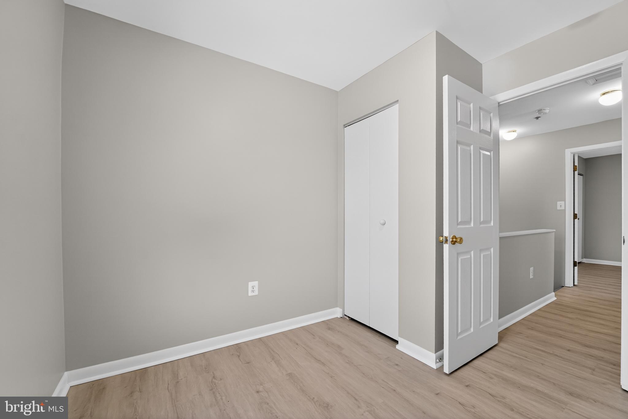 4630 Warren Tree Way Baltimore, MD 21229 - Photo 25 of 29