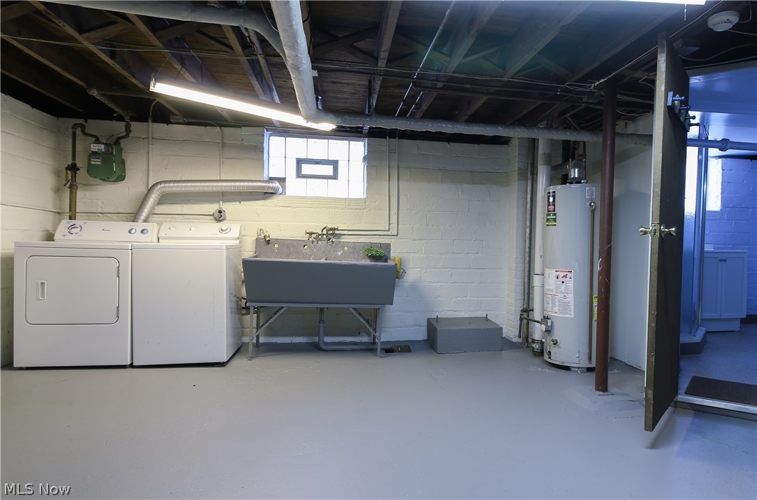 3010 Berkshire Road Cleveland, OH 44118 - Photo 15 of 21 Gallery Image 15