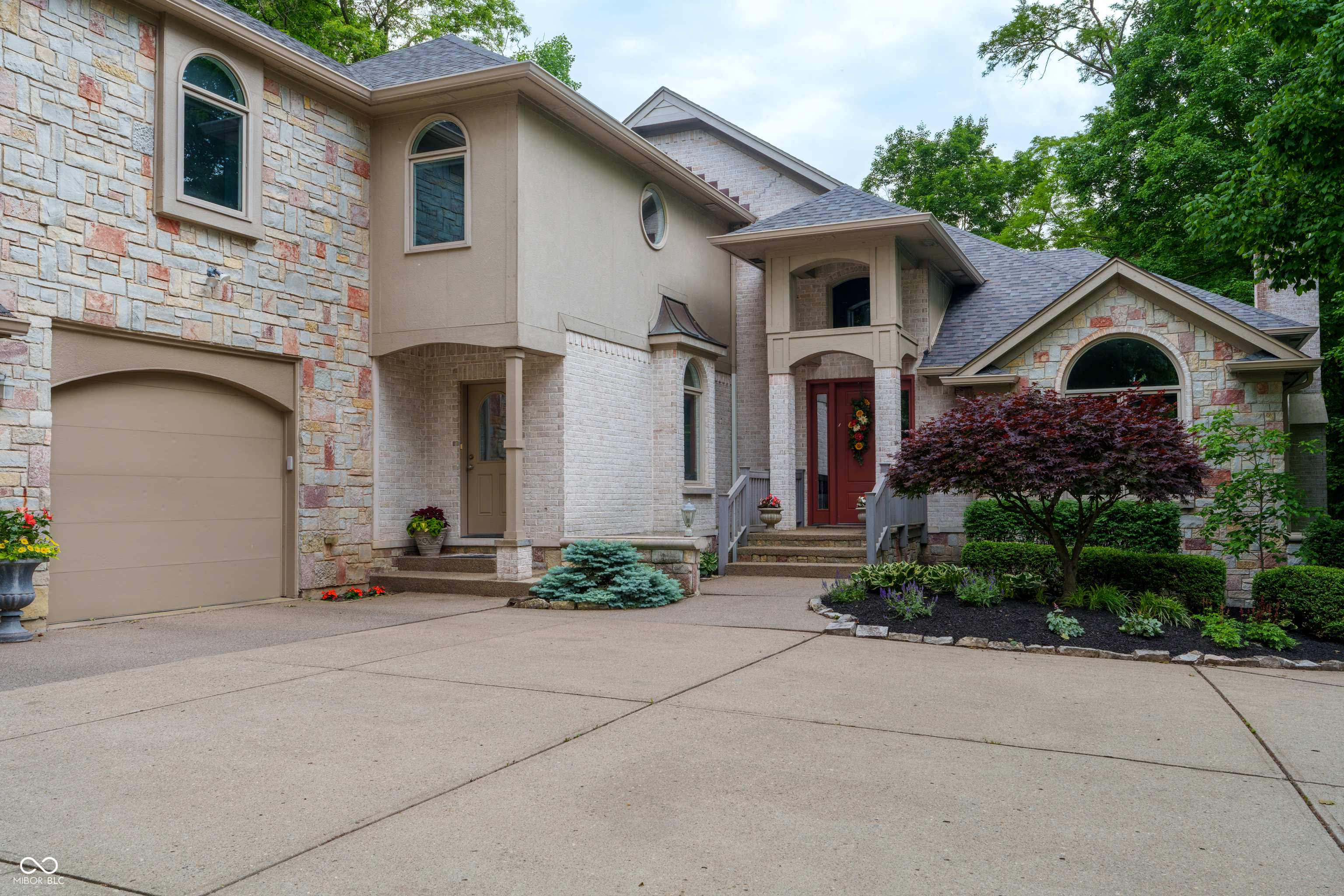 13011 Water Ridge Drive Fishers, IN 46055 - Photo 7 of 56
