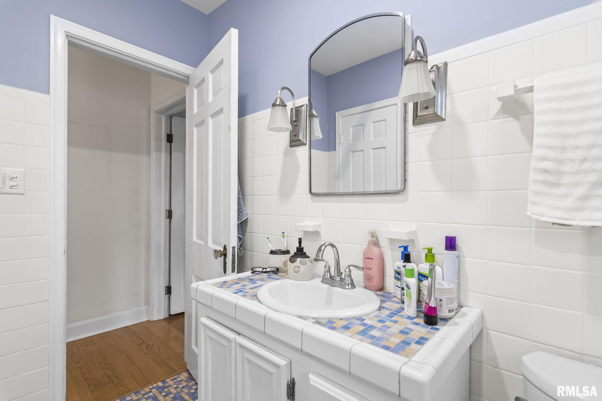 2004 South Walnut Street Springfield, IL 62704 - Photo 28 of 37