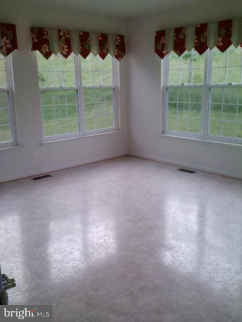 6830 Sand Cherry Way Clinton, MD 20735 - Photo 4 of 10 Interior (General)