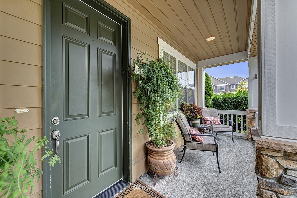 3921 184th Place Southeast Bothell, WA 98012 - Photo 2 of 19