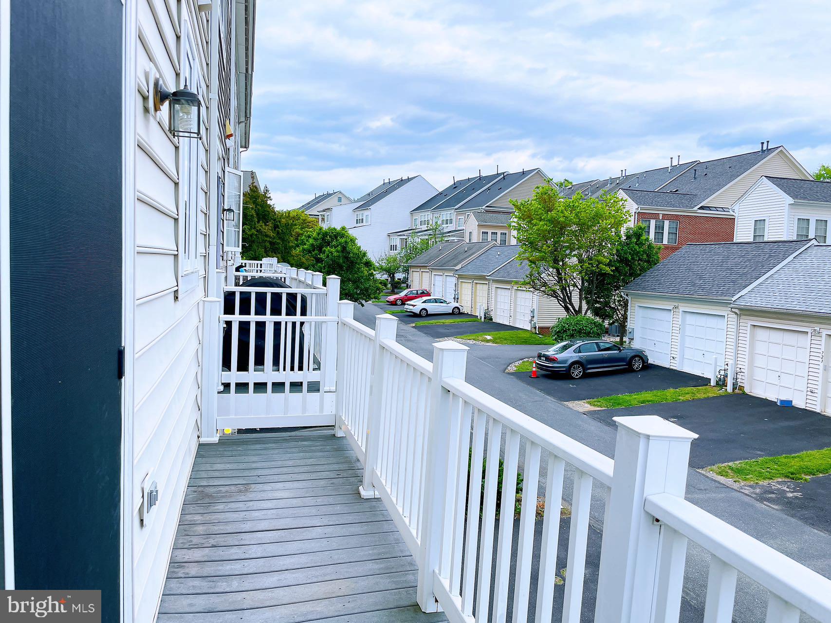 1105 Gaither Road Rockville, MD 20850 - Photo 7 of 27 DECK