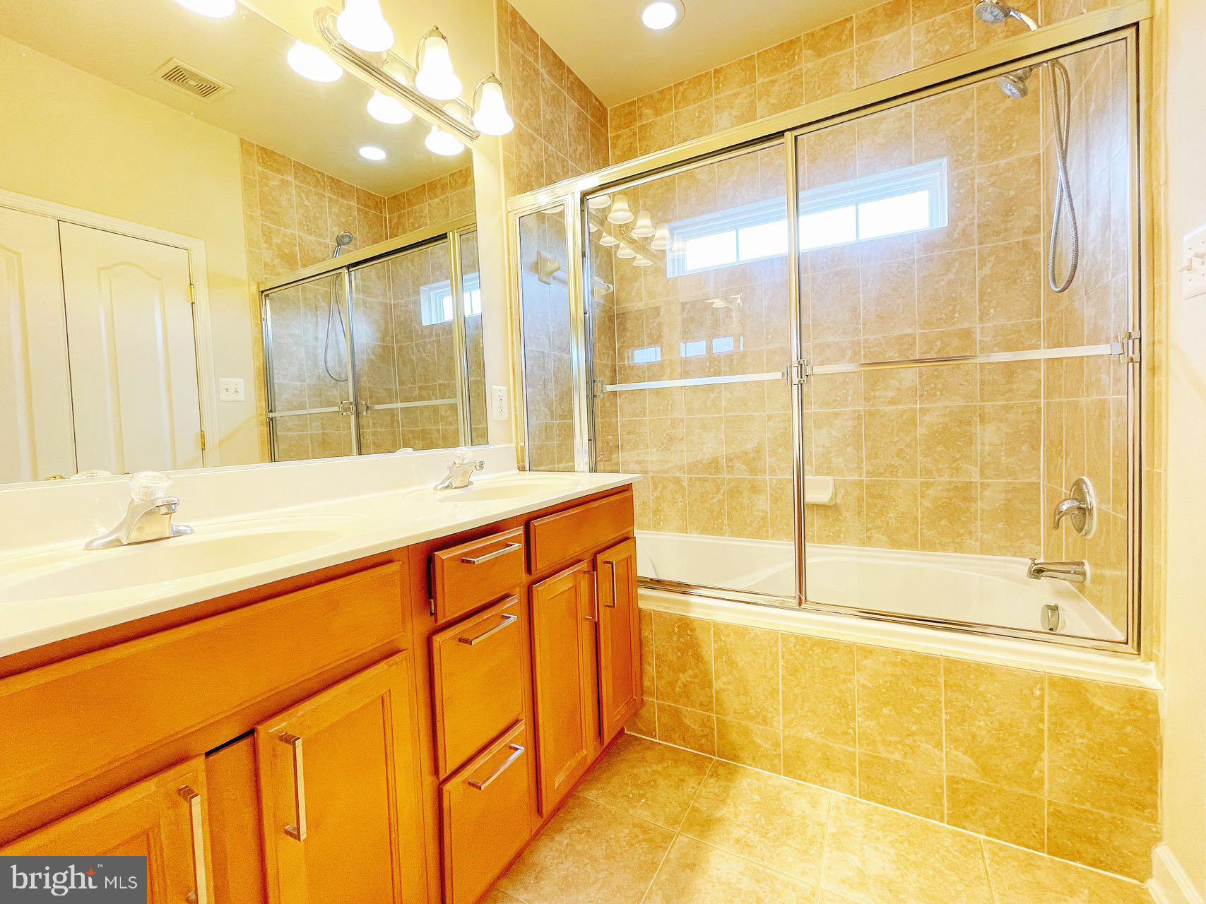 1105 Gaither Road Rockville, MD 20850 - Photo 10 of 27 MASTER BATHROOM