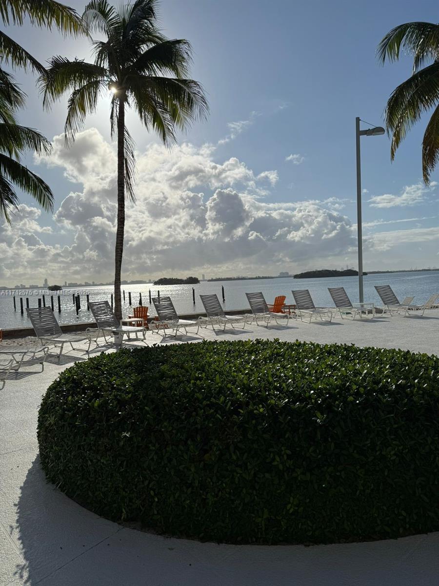 650 Northeast 64th Street, Unit G503 Miami, FL 33138 - Photo 6 of 22 a view of a park